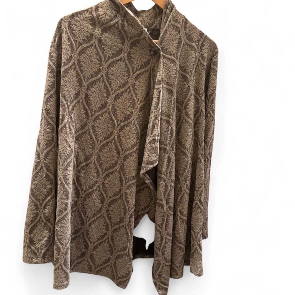 Women’s 1X Draped Asymmetrical Knit Cardigan Gray Textured Open Front Top - Picture 8 of 9